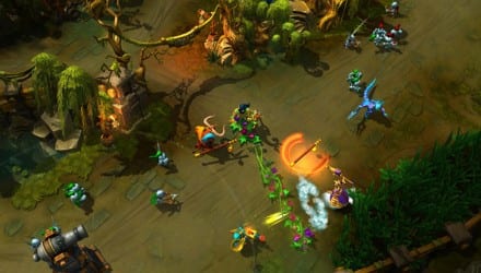 Strife entra em open beta